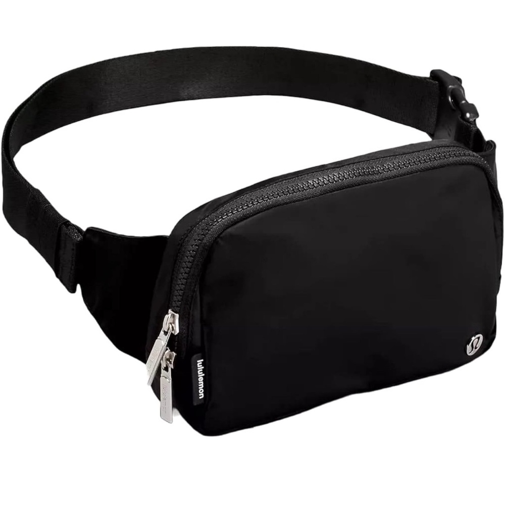 Lululemon Everywhere Belt Bag
